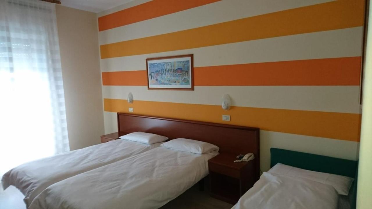 Hotel Paradiso Бардоліно Екстер'єр фото